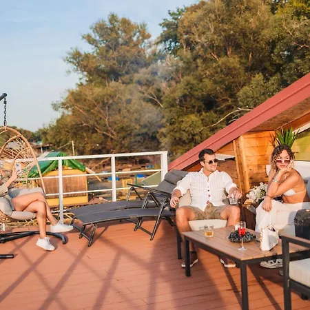 Splav Nala Apartman